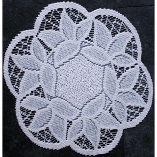 Kanten kleedje ivoor diameter 27 cm nr.8