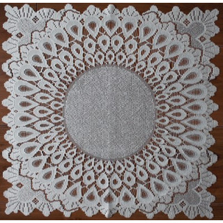 Kanten kleedje ivoor 50x50cm (nr.18)