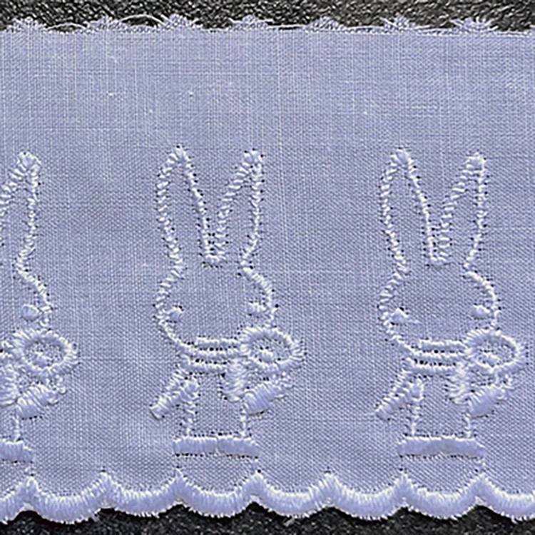 Broderie randje nijntje wit 6 cm hoog nr.31