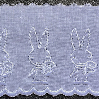 Broderie randje nijntje wit 6 cm hoog nr.31