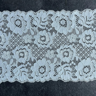 Turquoise elastisch kant 15 cm hoog nr.44