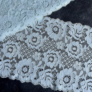 Turquoise elastisch kant 15 cm hoog nr.44