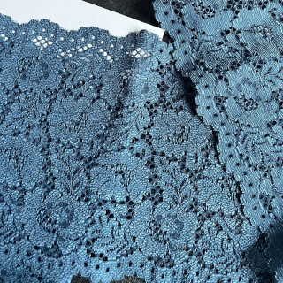 Blauw elastisch kant 13,5 cm hoog (nr.46)