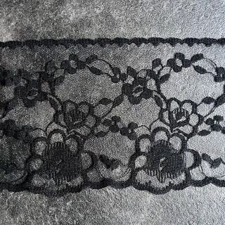 Zwarte broderie kant band 13 cm hoog (nr.47)