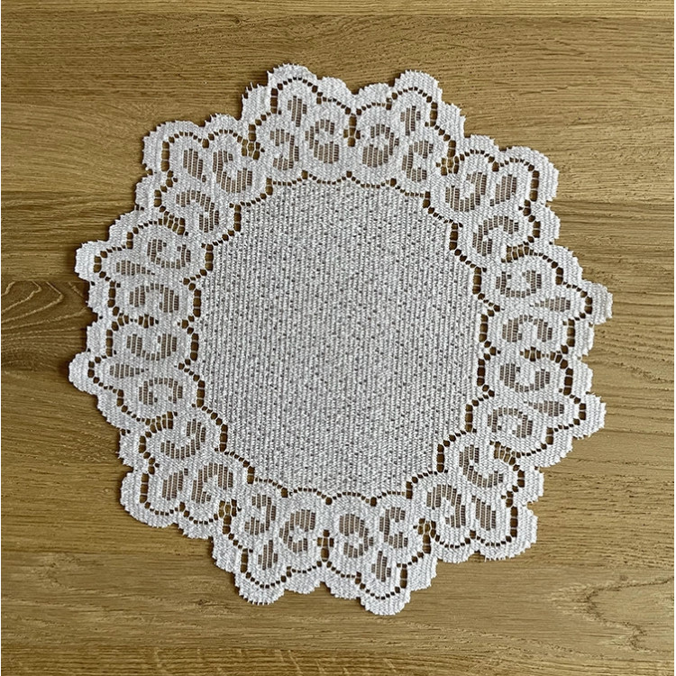 Wit kanten kleedje rond | 30 cm diameter (nr.2)