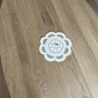 Ivoor kanten kleedje rond | 20 cm diameter (nr.12)