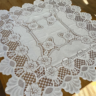Kanten kleedje wit 108cm x 108 cm (nr.7)