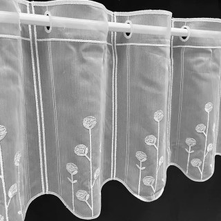 Valletje nr.432 wit 31cm hoog met bloemen