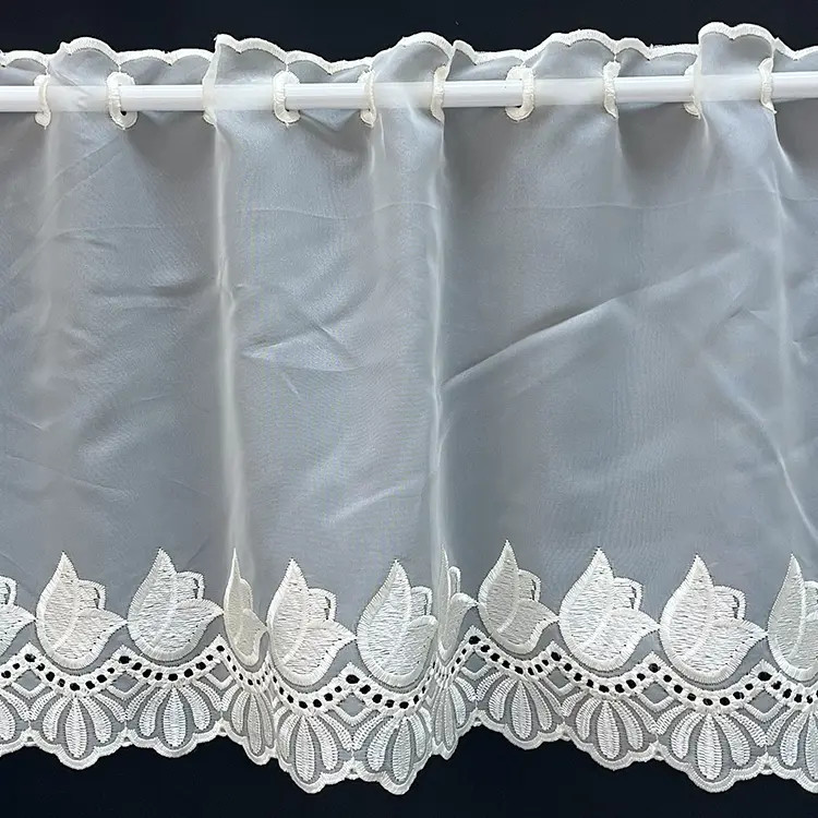 Valletje nr.341 beige 39cm hoog met voile