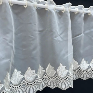 Valletje nr.341 beige 39cm hoog met voile