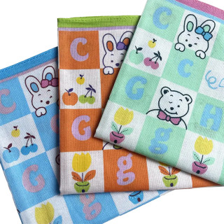 Kinder zakdoeken Piccolo met letters en beertjes | 6 stuks 30x30cm