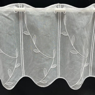 3,2 meter valletje nr.466 hoogte 31cm wit