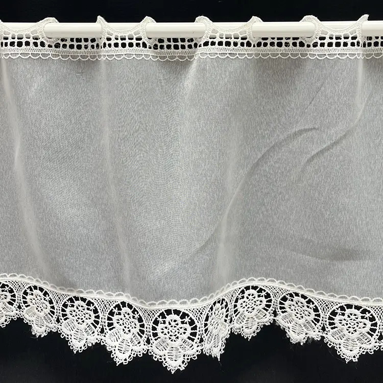 Valletje nr.389 wit 33cm hoog