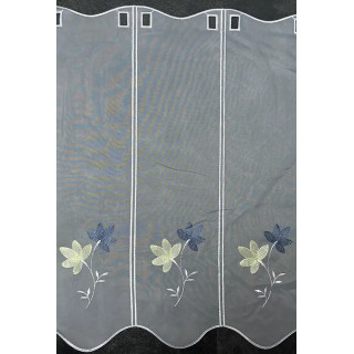 Valletje nr.239 wit voile met bloemen hoogte 63 cm