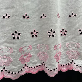 Valletje nr.59 wit 33cm hoog met roze beertjes
